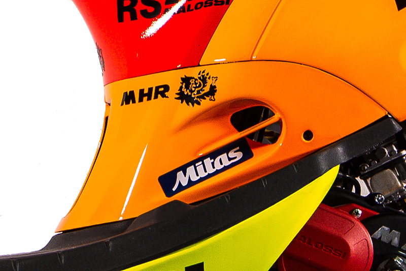 Adhesivo Malossi MHR Negro 16 cm - Imagen 2